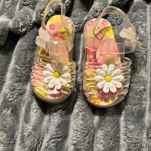 Garanimals Clear Sandals with White and Yellow Daisy